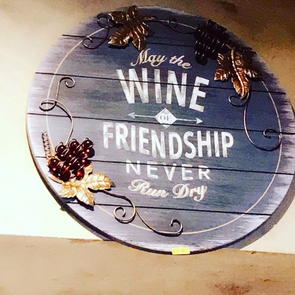 Meet your Posher, Liz - Picture 4 of 5